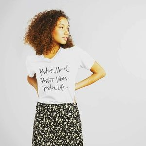 Women's V-neck tee Shirt